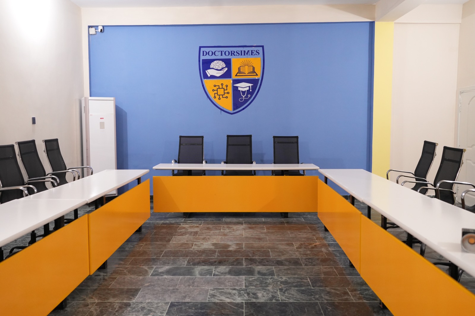 Doctors Institute of Medical & Emerging Sciences 9